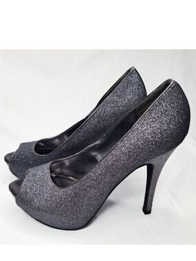 Jacqueline Ferrar Women’s Pewter Glitter Peep Toe Shimmer Metallic Heels